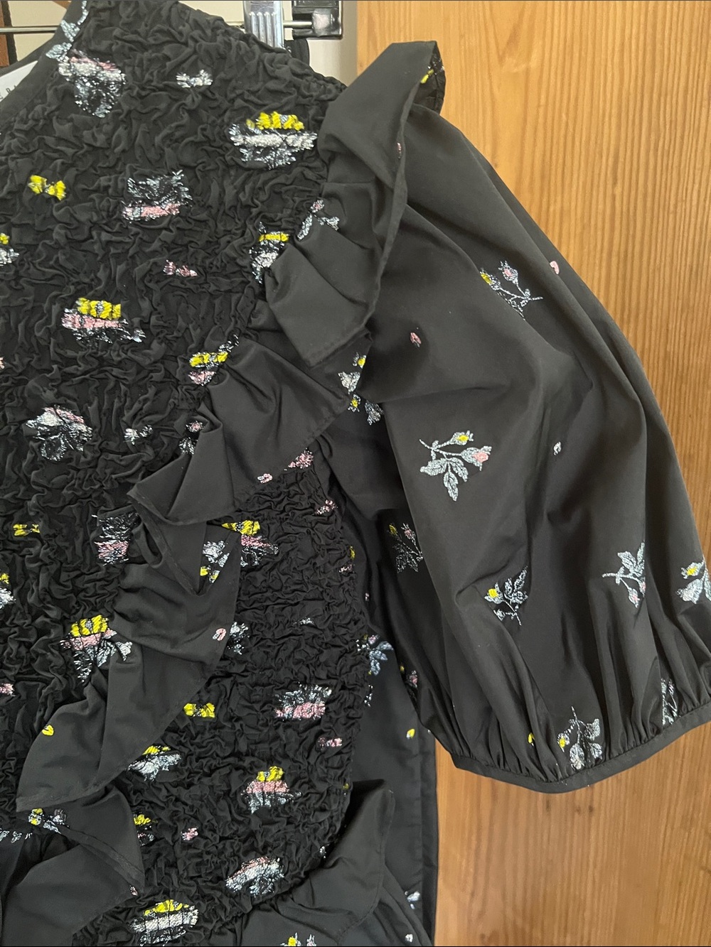 Cecilie Bahnsen Black Metallic Floral Ruffle Top and pants - Picture 4 of 9